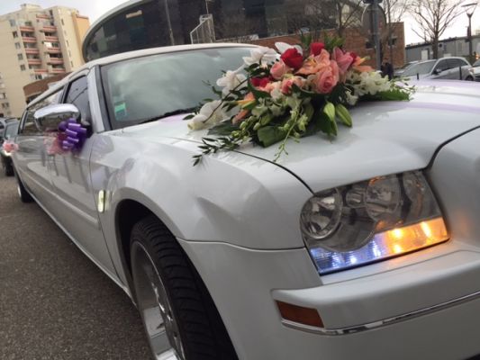 LIMOUSINE POUR UN MARIAGE SUR LYON